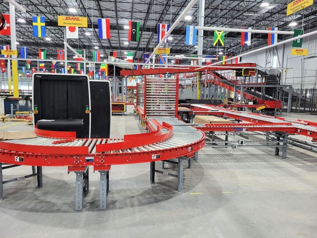 Conveyor and x-ray line